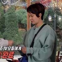 “Bagaimana pun, penggemar telah mendukungnya. Namun, meningkatnya jumlah artikel dan postingan negatif sejak tahun lalu mendorong kami mengeluarkan pernyataan ini,” sambung fans Song Ji Hyo. Foto: dok. Instagram trulyjihyo