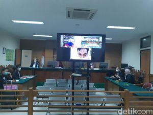 Mark Up Harga Masker COVID Banten, Penyedia Divonis 6 Tahun Bui