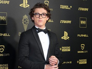 Tom Holland Mau Jadi Host Oscar di Masa Depan