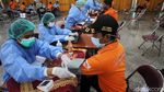 Momen Relawan BPBD DIY Divaksinasi Booster