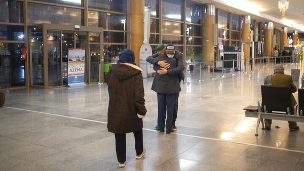 Keputusan Maroko menghentikan seluruh aktivitas penerbangan internasional diumumkan hanya beberapa jam setelah Israel menerapkan penutupan total atas perbatasannya. AP Photo/Mosaab Elshamy  Keputusan Maroko menghentikan seluruh aktivitas penerbangan internasional diumumkan hanya beberapa jam setelah Israel menerapkan penutupan total atas perbatasannya. AP Photo/Mosaab Elshamy Â