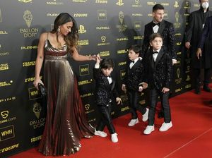 Viral Reaksi Messi Saat sang Istri Diminta Minggir