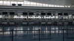 Warga Asing Dilarang Masuk Jepang, Bandara Haneda Sepi Banget