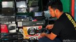 Berburu Aneka Audio Bekas di Pasar Taman Puring