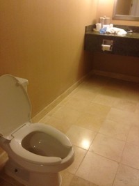 fotoinet desain hotel yang aneh