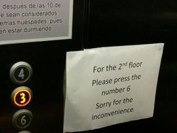 Potret Desain Hotel yang Aneh, Arsiteknya Siapa Sih?