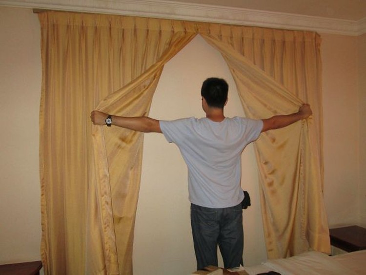fotoinet desain hotel yang aneh