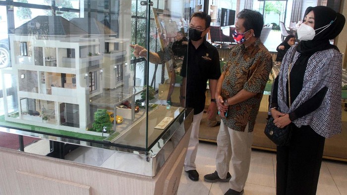 Investasi di sektor properti bergeser dari tanah menjadi properti. Sejumlah pengembang pun menawarkan hunian modern untuk gaya hidup masyarakat produktif.