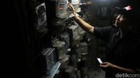 PT PLN (Persero) mencatat konsumsi listrik secara bulan terus bertumbuh. Pertumbuhan tersebut mencatatkan rekor pada periode Oktober 2021.