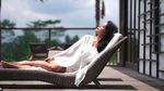 Cantik dan Berprestasi! 7 Pesona Lulu Tobing yang Awet Muda