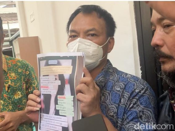 Mantan suami ungkap Valencya selingkuh dengan pria lain