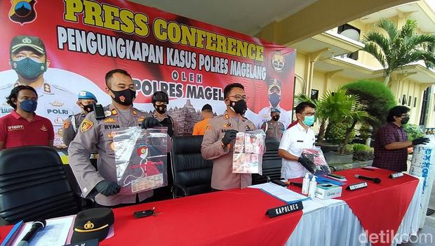 Polres Magelang jumpa pers kasus pencurian 16 tabung oksigen RSUD Muntilan, Rabu (1/12/2021).