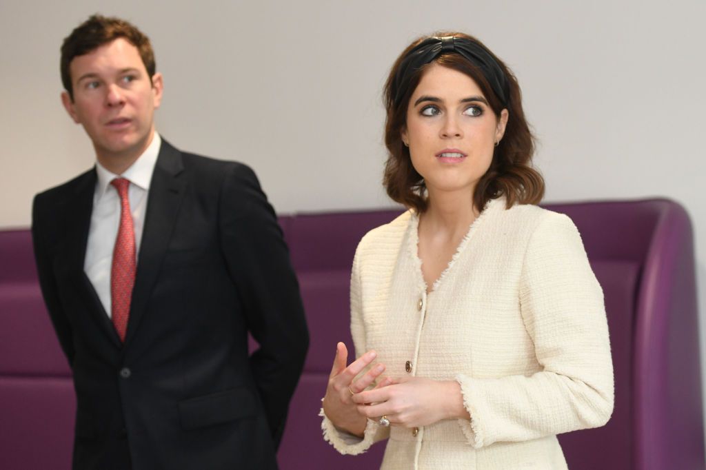 LONDON, ENGLAND - JUNE 10:  Princess Beatrice and Princess Eugenie attend a National Service of Thanksgiving as part of the 90th birthday celebrations for The Queen at St Paul's Cathedral on June 10, 2016 in London, England.  (Photo by Stuart C. Wilson/Getty Images)