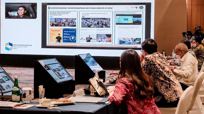 Rapat Koordinasi Nasional Percepatan Pengembangan Lima Destinasi Pariwisata Super Prioritas Tahun 2021” yang diselenggarakkan Kemenkomarves, Rabu (1/12/2021).