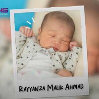 Setelah berhasil membuat publik penasaran, akhirnya Nagita Slavina dan Raffi Ahmad pun kini mengumumkan nama lengkap anak keduanya yang berinisial R itu. Melalui video di channel YouTube Rans Entertainment miliknya, Raffi Ahmad mengungkapkan bahwa nama dari anak keduanya ialah Rayyanza Malik Ahmad. Foto: YouTube/Rans Entertainment