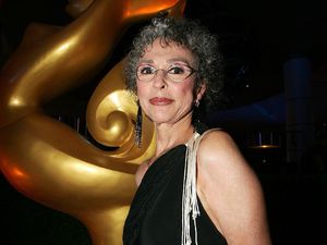 Adegan Diperkosa Bikin Rita Moreno Raih Oscar Pertama