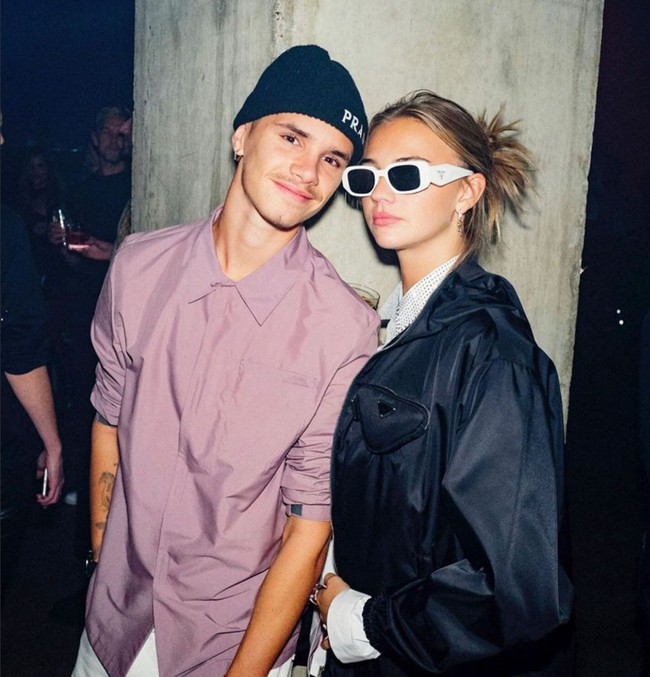 Mia Regan merupakan model yang tergabung dalam agensi modeling bergengsi, Storm Model Management. Foto: Instagram