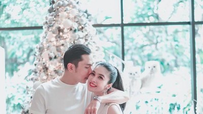 Ceria dan Seru! 10 Potret Perayaan Ultah Suami Sandra Dewi