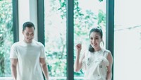 Kalau ini adiknya Raphael yang nggak mau kalah, ikutan joget. Foto: Instagram