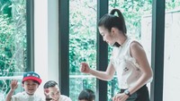 Wah seru sekali ya mereka berjoget bersama. Foto: Instagram
