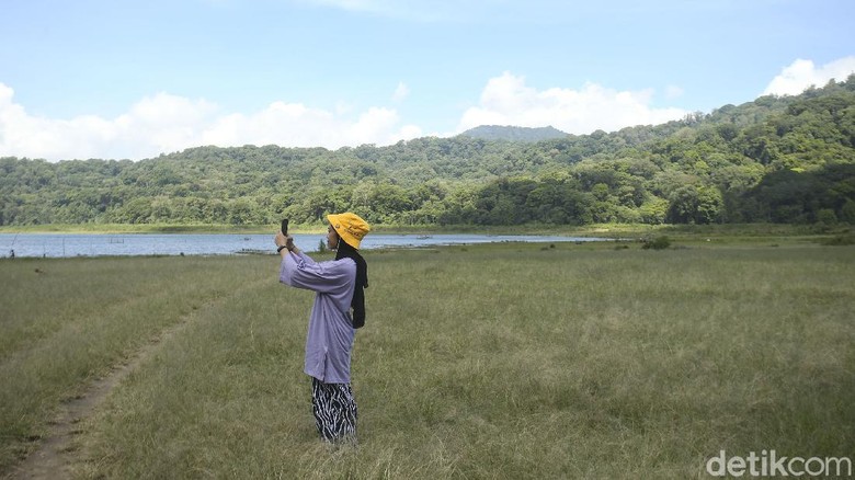 Danau Tamblingan Danau Tamblingan