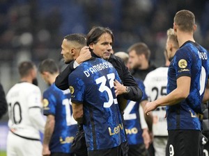 Sabar, Sabar... dan Inter pun Menang