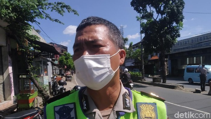 Kanit Lantas Polsek Ciputat Timur, AKP Bakti Surung (Khairul Maarif/detikcom)