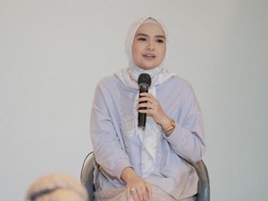 Ria Miranda Rilis Koleksi Busana 2022, Perkenalkan Daerah Tulang Bawang Barat