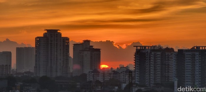 Matahari Terbenam