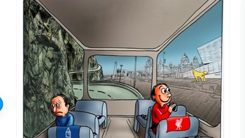 Fans Liverpool bergembira sedangkan Everton bermuram durja. Foto: Twitter