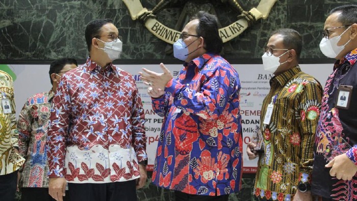 Momen Perjanjian Kredit Sindikasi PNM oleh Bank DKI Momen Perjanjian Kredit Sindikasi PNM oleh Bank DKI