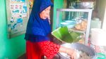 Cuma Rp 10 Ribu Bisa Kenyang Makan Nasi Campur Khas Lombok