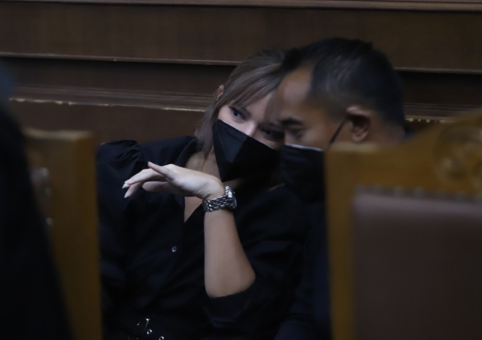 Nia Ramadhani dan Ardi Bakrie Nia Ramadhani dan Ardi Bakrie
