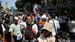 Brimob dan TNI Dorong Massa Reuni 212 ke Tanah Abang