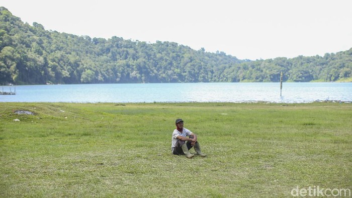 Bali menjadi destinasi favorit para traveler yang ingin mengistirahatkan jiwa dari kepenatan. Salah satu tempat yang bisa dikunjungi adalah Danau Tamblingan.