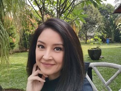 8 Potret Terbaru Putri Patricia, Masih Betah Sendiri di Usia 41 Tahun