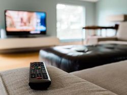 Apakah Siaran TV Digital Berbayar atau Pakai Internet?