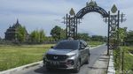 Eksplorasi Keindahan Yogyakarta Bersama Wuling Almaz RS