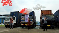 Pelepasan ekspor itu dilakukan di Bogor pada Selasa (30/11/2021) lalu dan dihadiri oleh Ketua Umum Asosiasi Perusahaan Alat dan Mesin Pertanian Indonesia (Alsintani) Mindo Sianipar yang didampingi pejabat perwakilan dari Kementerian Pertanian (Kementan), Kementerian Perindustrian (Kemenperin), serta Kementerian Perdagangan (Kemendag).