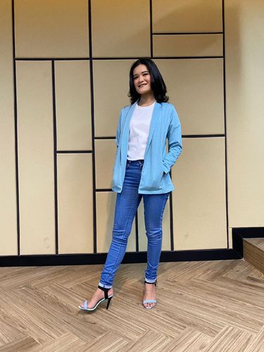 Annisa Novrianti dan kedua buah hatinya.