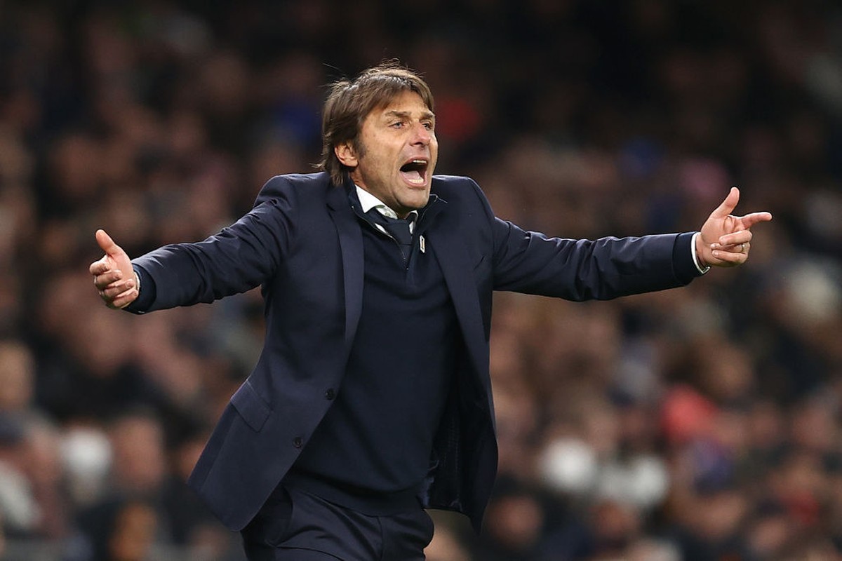 Apa Tottenham Hotspur Mau Kabulkan yang Conte Mau? (Getty Images)