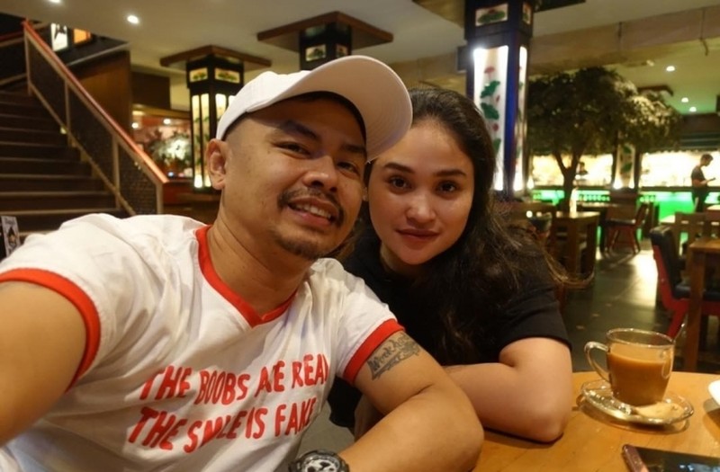 Galeri Wendi Cagur Momen Hangat Wendi Cagur Saat Santap Bareng Keluarga