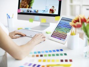 Apa Itu Desain Grafis: Pengertian, Prinsip, dan Prospek Kerja