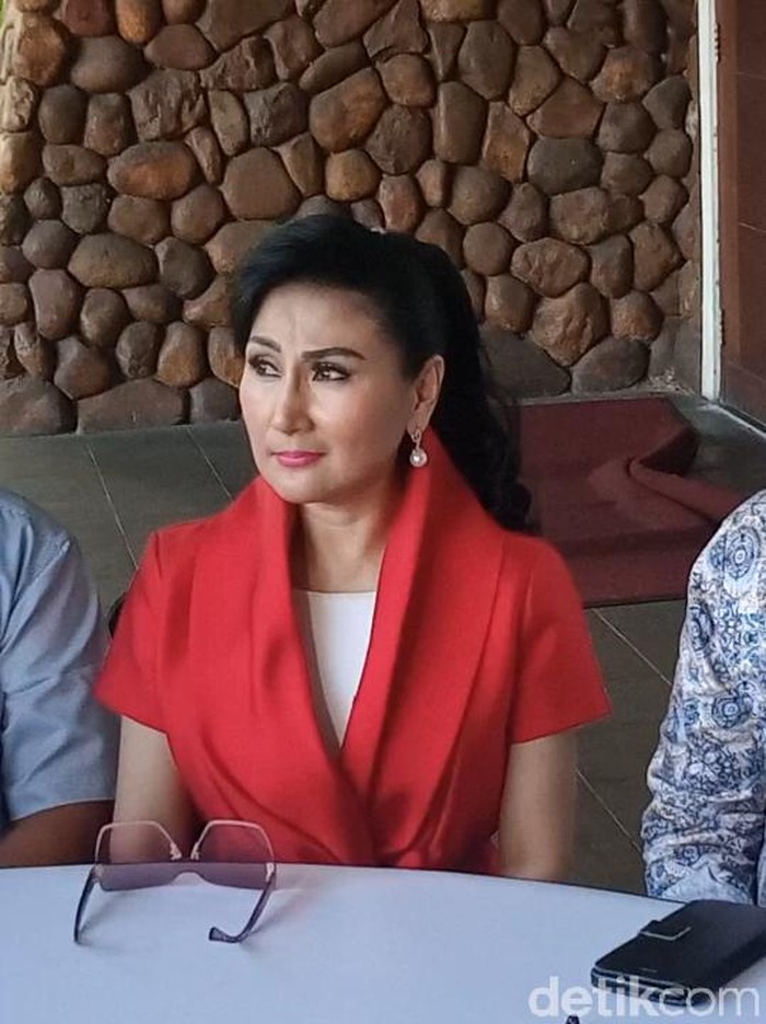 Lita Gading