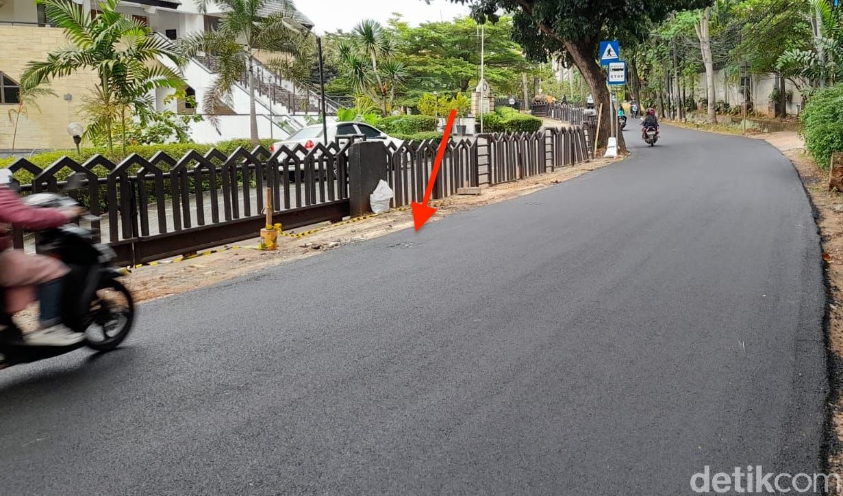 Lubang air sumur resapan di Jl Lebak Bulus III, Jaksel. 3 Desember 2021. (Marteen Ronaldo Pakpahan/detikcom)