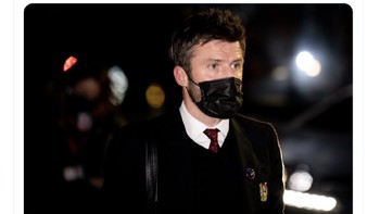 Sungguh mengagumkan perjalanan singkat Carrick sebagai pelatih, puji netizen ini. Foto: Twitter