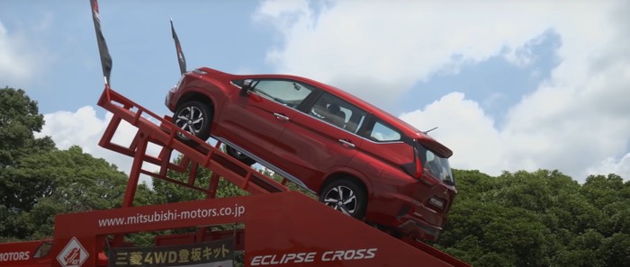 Mitsubishi Xpander Disiksa Seperti Mobil 4x4 Mitsubishi Xpander Disiksa Seperti Mobil 4x4