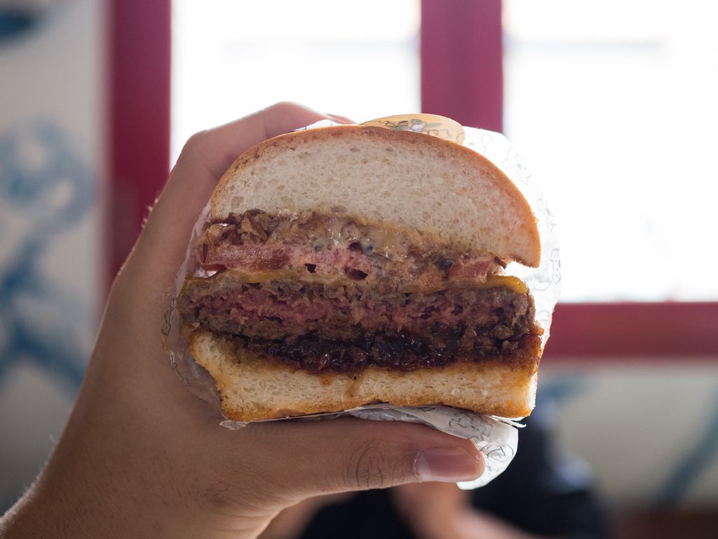 MUI Singapura Tolak Beri Sertifikasi Halal untuk Produk Daging Babi Vegan