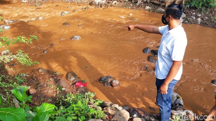 nenek di banyuwangi hilang terseret banjir