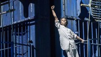 Panggung musikal Life of Pi mendapatkan sambutan yang meriah dari masyarakat kota London dan kritikan tajam dari awak media.  Foto: Life of Pi/ West End